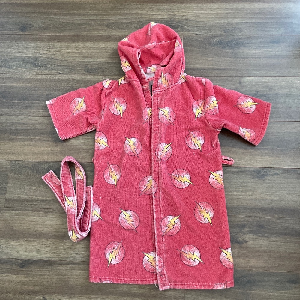 5/$20 Flash X Cotton On swim robe